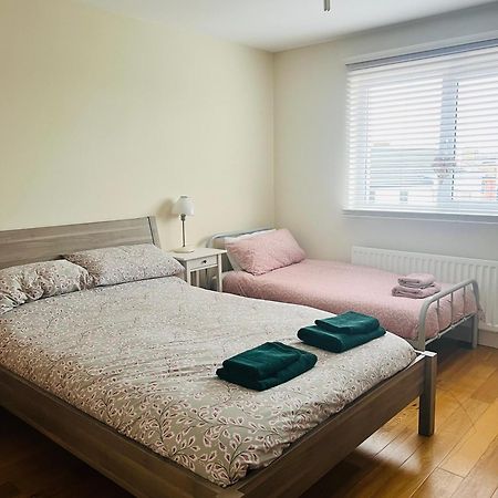 Penthouse Apartment - Town Centre, Sea Views, Secure Parking Portrush Eksteriør billede