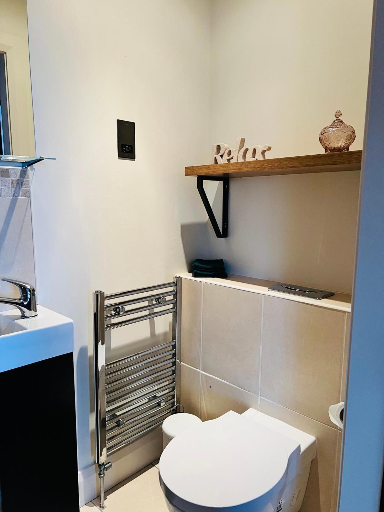Penthouse Apartment - Town Centre, Sea Views, Secure Parking Portrush Eksteriør billede