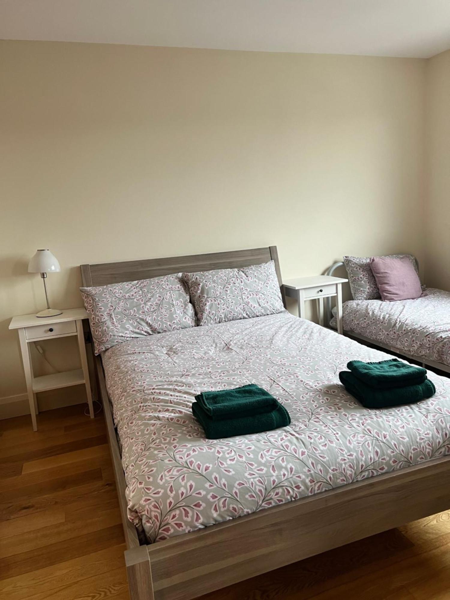 Penthouse Apartment - Town Centre, Sea Views, Secure Parking Portrush Eksteriør billede