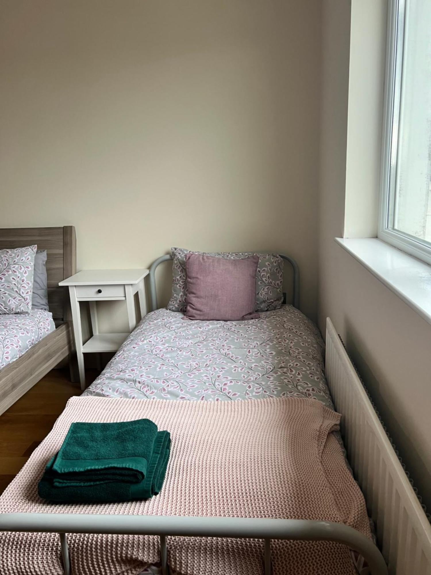 Penthouse Apartment - Town Centre, Sea Views, Secure Parking Portrush Eksteriør billede