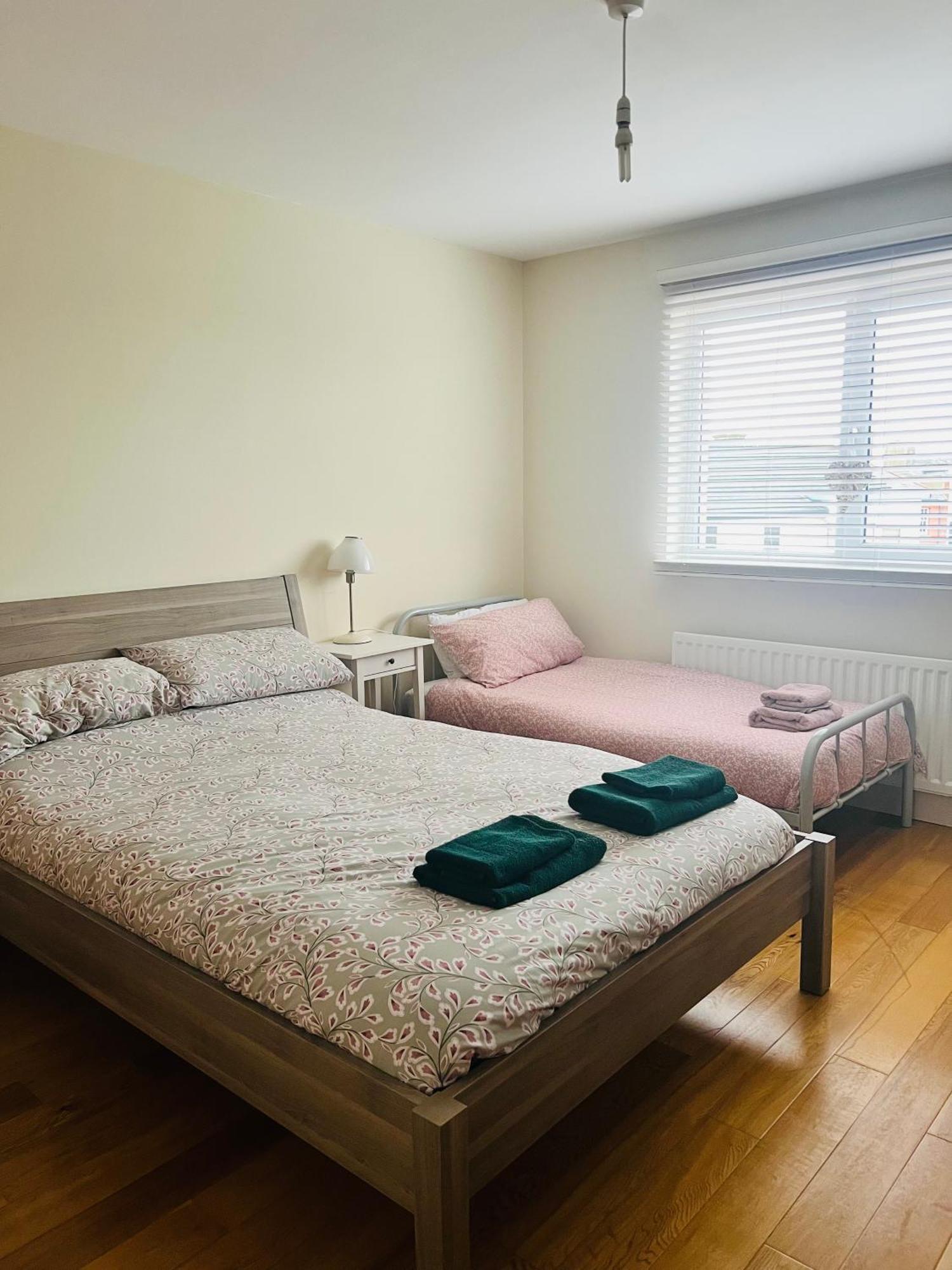 Penthouse Apartment - Town Centre, Sea Views, Secure Parking Portrush Eksteriør billede